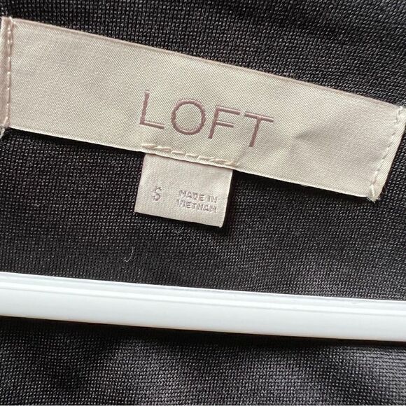 Loft wrap dress long sleeve - Picture 2 of 6